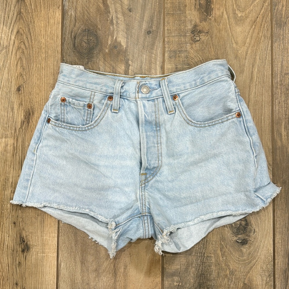 Levi’s women’s shorts